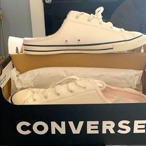 Cozy Club Chuck Taylor All Star Dainty Converse